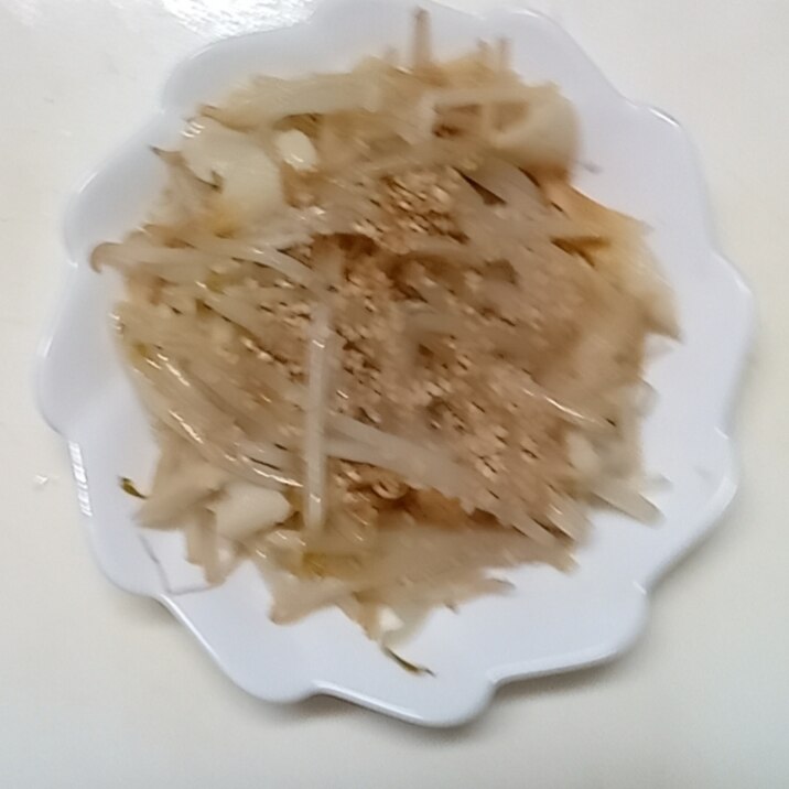 もやしのちくわのごま油炒め